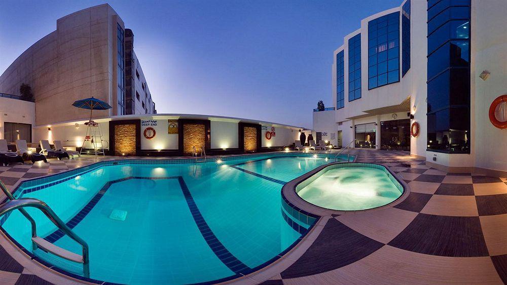 Hotel Le Meridien Fairway Dubai Exterior foto